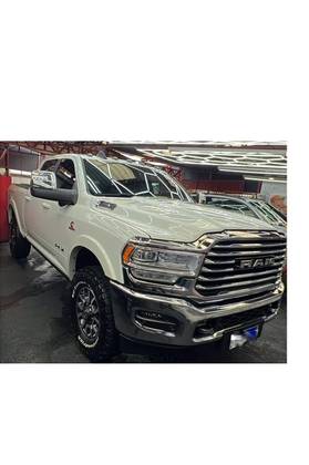 RAM 3500 6.7 I6 TURBO DIESEL LIMITED LONGHORN CD 4X4 AUTOMÁTICO RAM 3500 6.7 I6 TURBO DIESEL LIMITED LONGHORN CD 4X4 AUTOMÁTICO